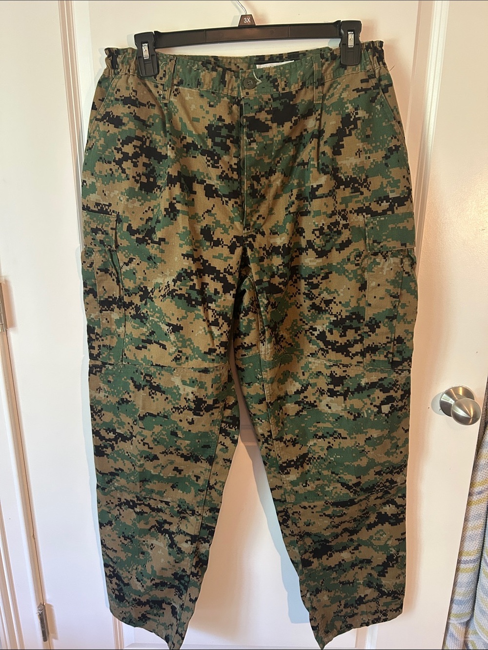 Men's military Camo Cargo Pants - Green & Brown